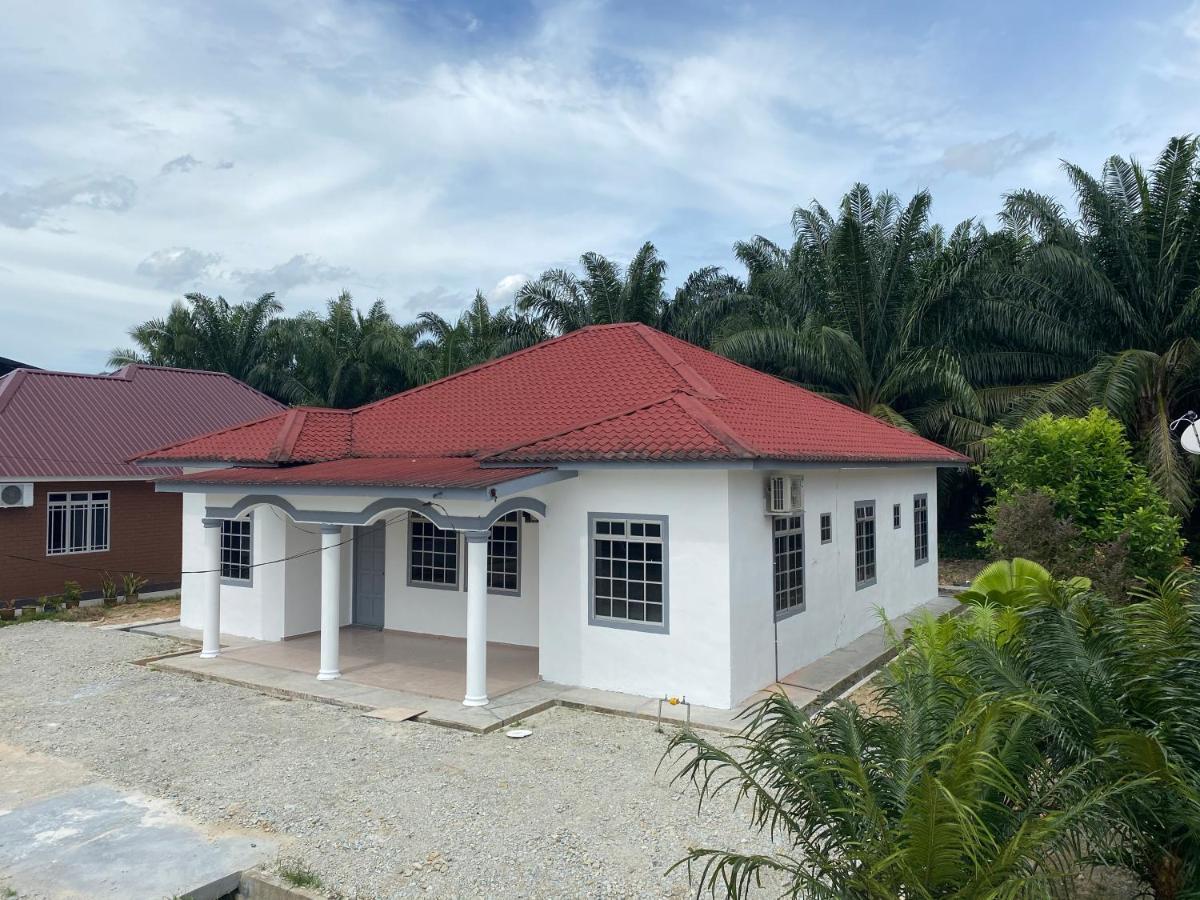 Cempaka Homestay Parit Raja Dış mekan fotoğraf